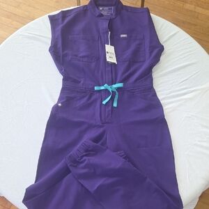NWT FIGS Rafaela Cargo Jogger Scrub Jumpsuit Purple with Teal Drawstring Small